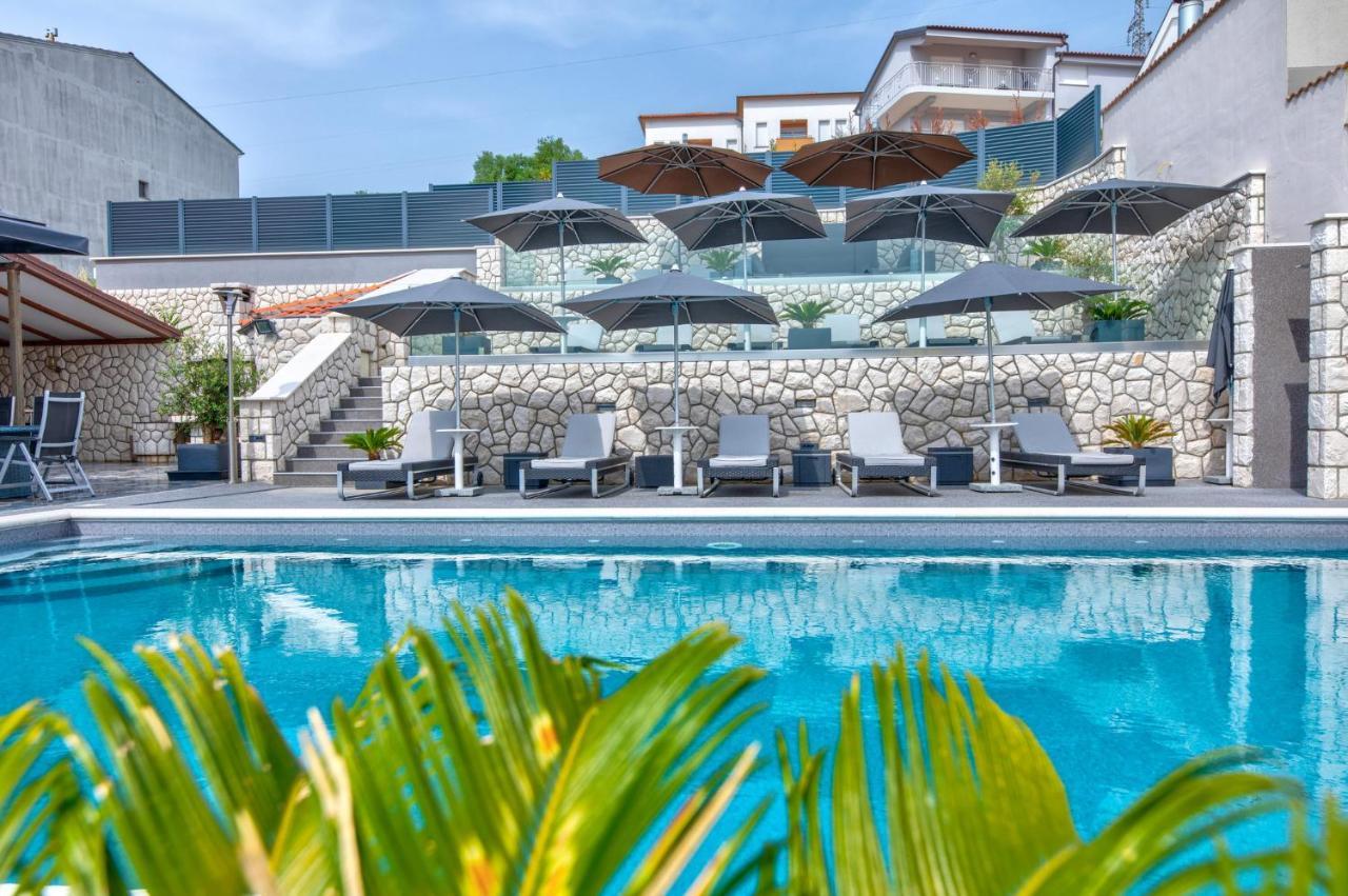 Villa Vivien Crikvenica Eksteriør bilde